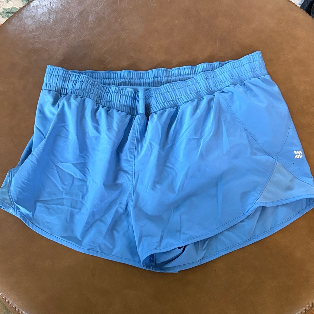 All in motion athletic short